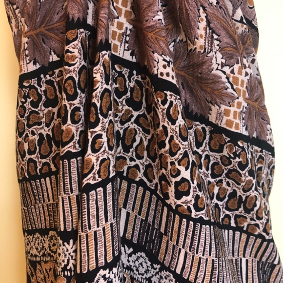 Von Saken Multi Wear Sarong - Picture 7 of 17